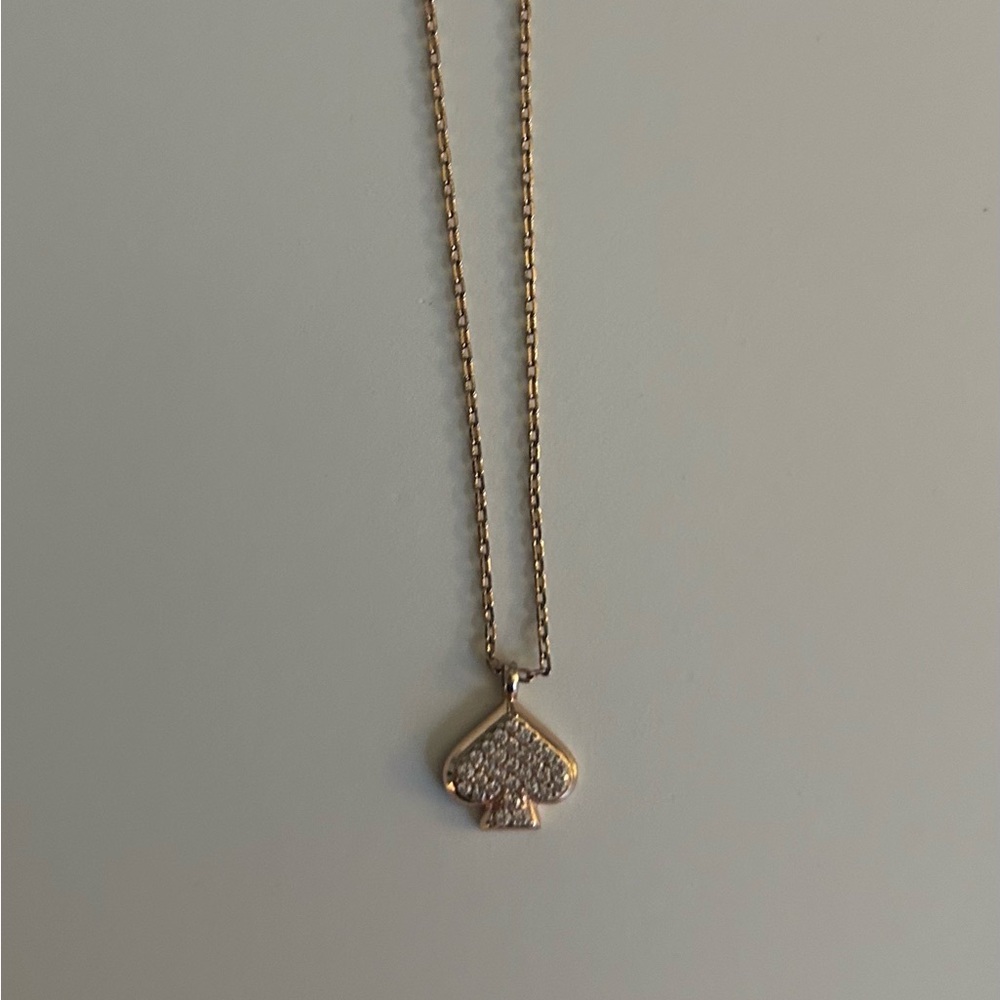 Gold Pendant Necklace